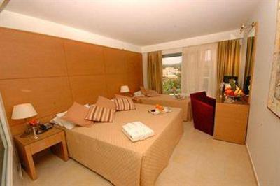 фото отеля Doreta Beach Resort Petaloudes