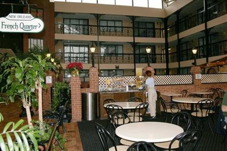 фото отеля Hampton Inn by Hilton at the Falls