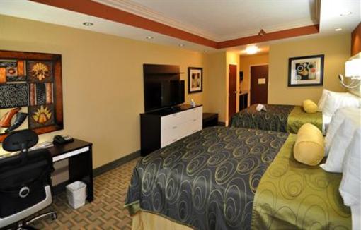 фото отеля BEST WESTERN PLUS JFK Inn & Suites