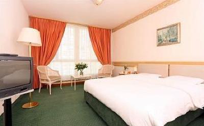 фото отеля Drake Longchamp Swiss Quality Hotel