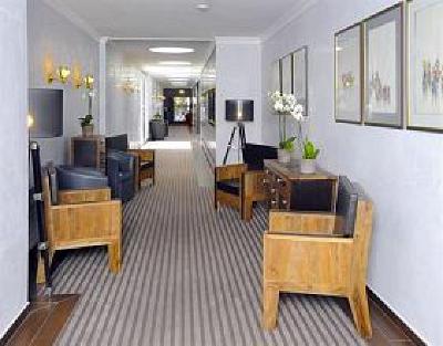 фото отеля Drake Longchamp Swiss Quality Hotel
