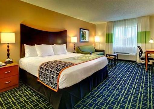 фото отеля Fairfield Inn St. Petersburg Clearwater