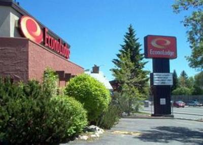 фото отеля Econo Lodge Motel Village