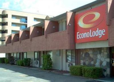 фото отеля Econo Lodge Motel Village