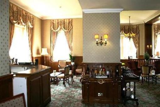 фото отеля Ashdown Park Hotel Wych Cross