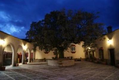 фото отеля Hacienda Las Bridas