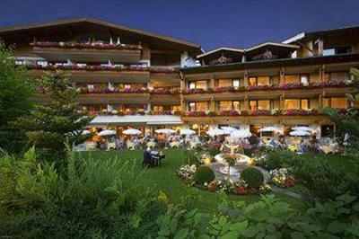 фото отеля Wellness Golf Und Geneisserhotel Salzburgerhof Zell am See
