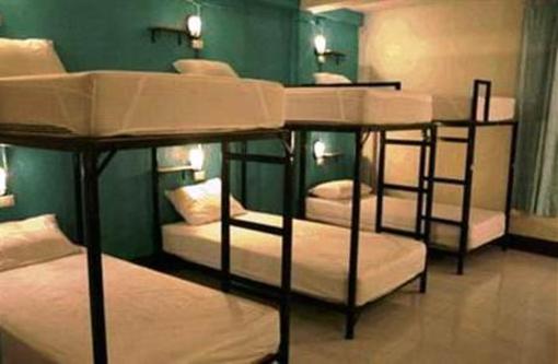 фото отеля Patong Backpacker Hostel