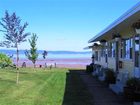 фото отеля Beach Breeze Motel Grand pré