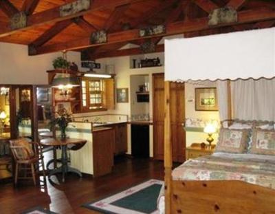 фото отеля North Coast Country Inn