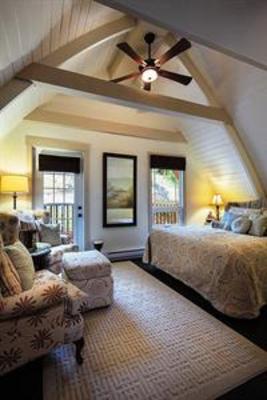 фото отеля Chez Nicole Bed & Breakfast