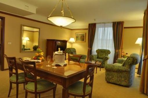 фото отеля Radisson Slavyanskaya Hotel & Business Centre Moscow