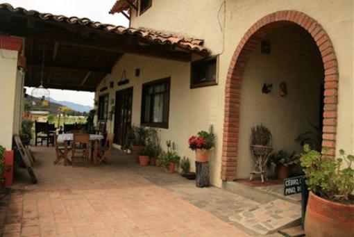 фото отеля Hotel Rancho La Esmeralda