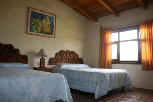 фото отеля Hotel Rancho La Esmeralda