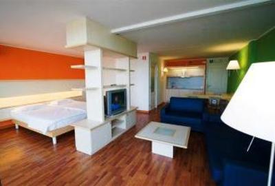 фото отеля Marina Suites