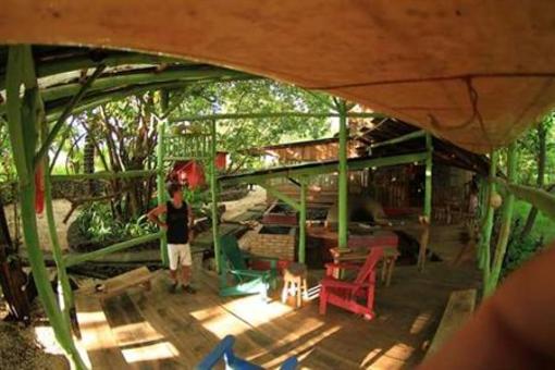 фото отеля Hostal Kontiki