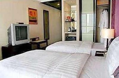 фото отеля Kaixuanlong Hotel Guangzhou triumph