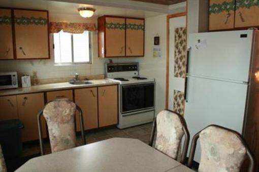 фото отеля Camping Juneau-Chalets