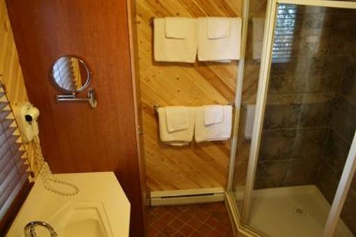 фото отеля Camping Juneau-Chalets