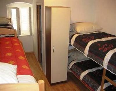 фото отеля Split hostel booze & snooze