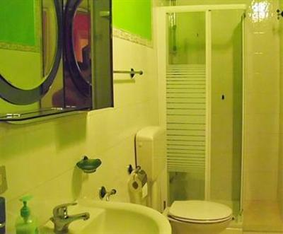 фото отеля People B&B