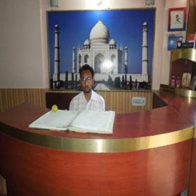 фото отеля Shalya Guest House
