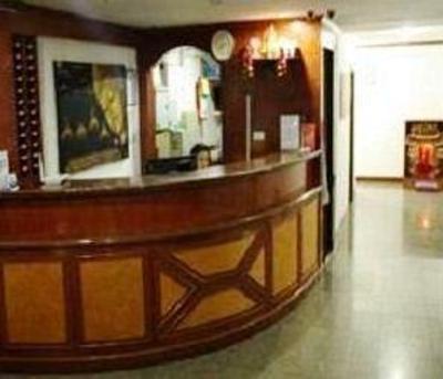 фото отеля New Paradise Inn Hotel Phuket