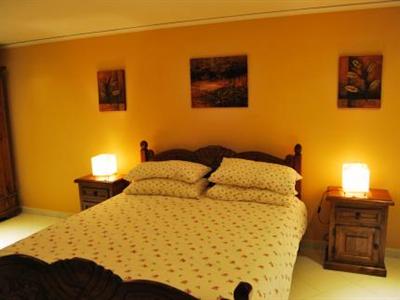 фото отеля SpaccaNapoli Rooms