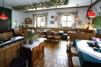 фото отеля Hotel Landgasthof Wallburg
