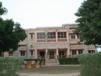 Karni Kot Hotel