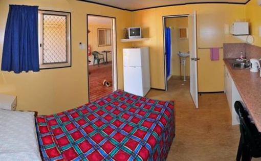 фото отеля Leichhardt Accommodation