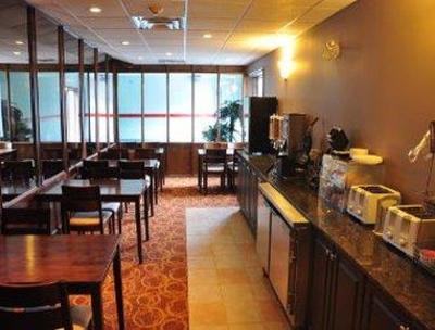 фото отеля Travelodge Meadow Lake