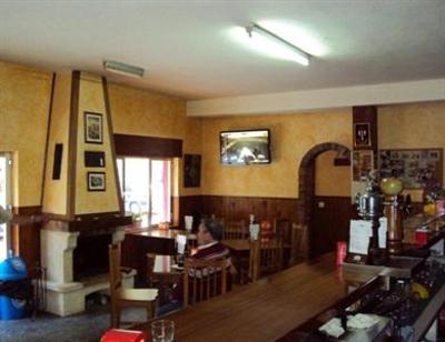 фото отеля Hostal Poncebos