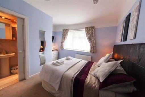 фото отеля Wyngate Bed & Breakfast Meols Wirral