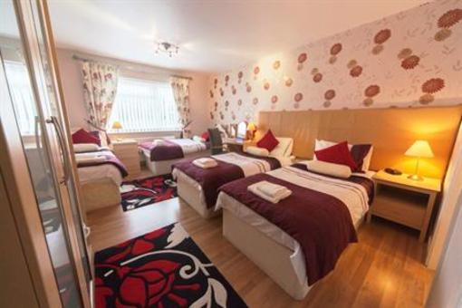 фото отеля Wyngate Bed & Breakfast Meols Wirral