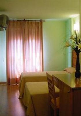 фото отеля Toledano Victoria Hostal