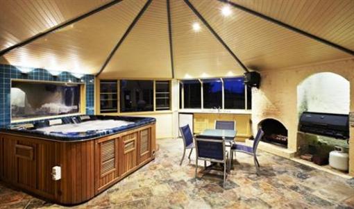 фото отеля Lawson Lodge