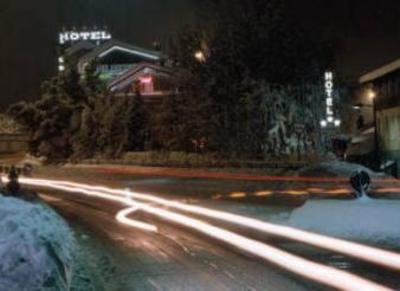 фото отеля Hotel Au Coin Vert