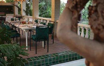фото отеля Northcliff Manor Guest House