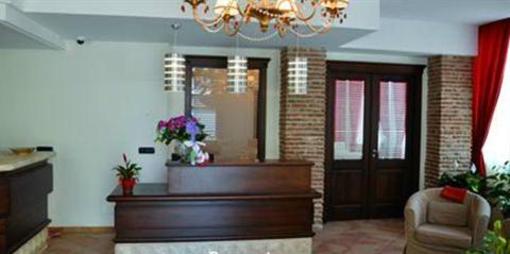 фото отеля Hotel Mucci