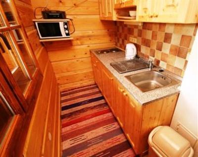 фото отеля Trimount Drevenice Bobrovec