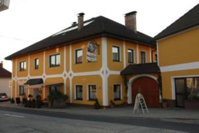 фото отеля Gasthof Zur Taverne Rameder