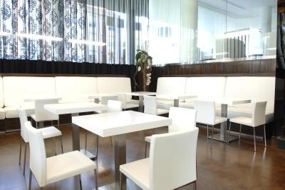 фото отеля Hotel Asset Torrejon