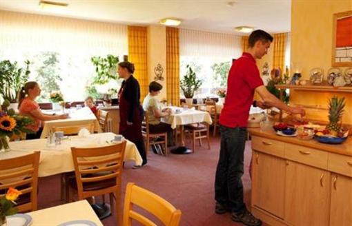 фото отеля Vier Jahreszeiten Hotel garni