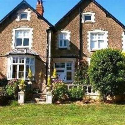 фото отеля Langtry Country House
