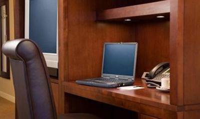 фото отеля The Four Points by Sheraton Norwood Hotel & Conference Center