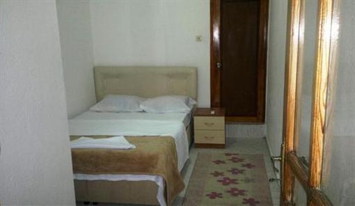 фото отеля Pergamon Pension