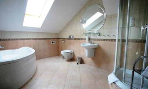 фото отеля Piwnica Rycerska Restauracja Hotel Kety