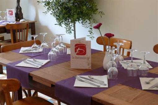 фото отеля Hotel Restaurant La Barguillere