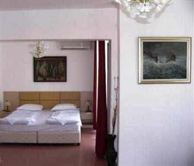 фото отеля Family Hotel Mariana